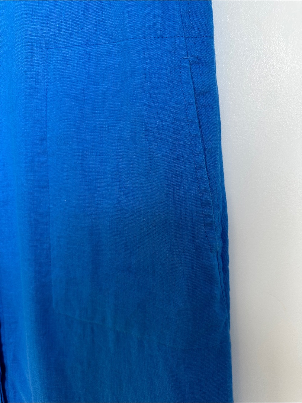FOIL Classic Short-Sleeve Button Front Blue Linen Dress with Pockets (6) - Picture 4 of 13